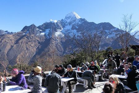 Everest Helicopter Tour with Breakfast in Hotel Everest View
