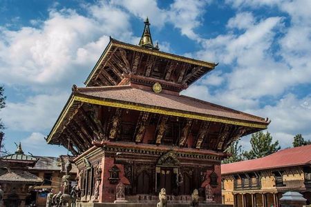 Everest Panoramic View