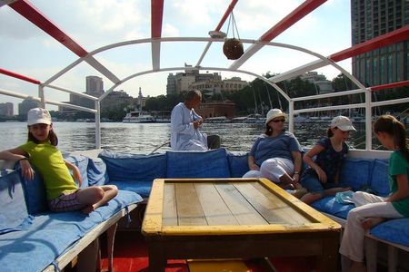 Half Day Tour to Giza Pyramids & 1 Hour Felucca Ride