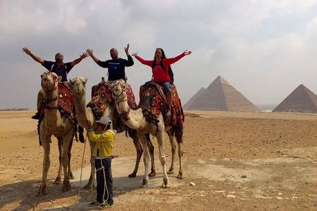 Day Tour To Giza Pyramids, Sphinx & Sakkara including Camel Ride