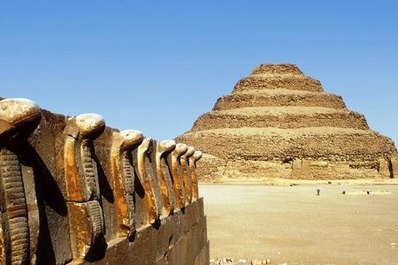 Day Tour to Giza Pyramids, Sphinx, Sakkara Pyramids and Dahshur Pyramids