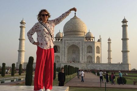Sunrise Taj Mahal Tour From Delhi