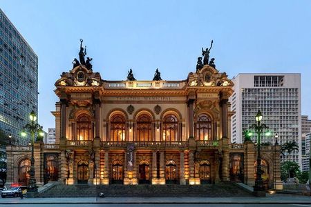 Private and Personalized Architecture Tour Experience