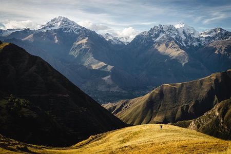 Salt Mines, Mountains and Quechua Farmers - Full Day Photography Expedition