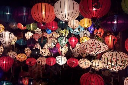 Hoi An Night Market with Hoi an walking Tour , Colourful Lanterns, Boat Ride 