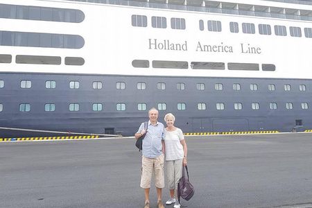 CHAN MAY Port or TIEN SA Port to Visit DA NANG city & HOI AN city