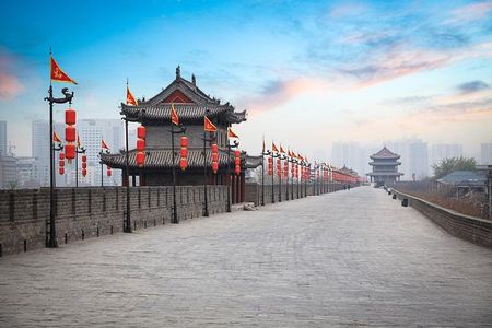 2-Day Xi'an Private Tour with Must-see Attractions and Unique Experiences