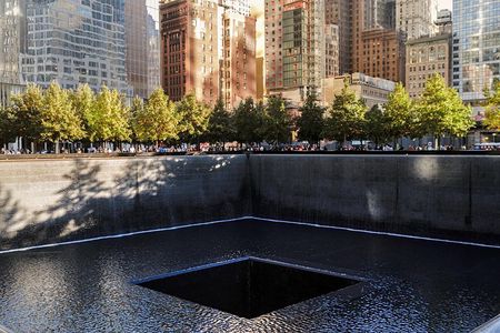  9/11 Memorial Tour with Skip-the-Line Museum Ticket