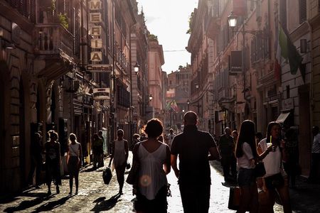 Naples: 2-Hour Walking Tour with Food Tasting Experience