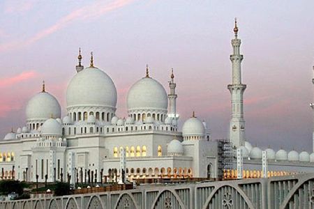 Abu Dhabi: Sheikh Zayed Grand Mosque 