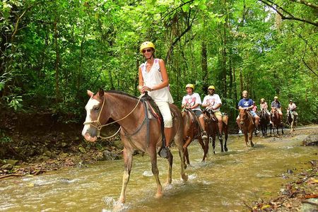 Horseback + Natural Pool Adventure in Jaco Beach and Los Suenos 