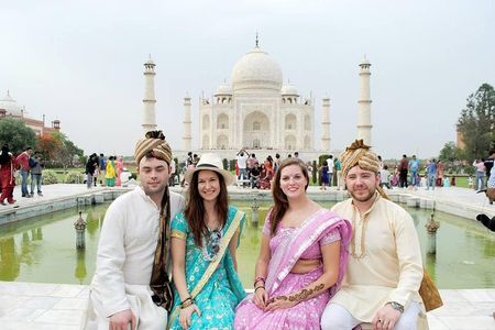 Private Tour: Agra Day Trip from Delhi with Taj Mahal Tour in Authentic Indian Dress