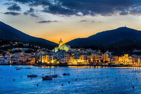 Cadaqués & Dalí House-Museum day trip from Girona (tickets included)