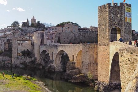 Besalú, Banyoles Lake & Volcanic Castellfollit from Girona