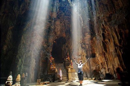 Hoi An(Da Nang) to Hue with sightseeing 5 must see places