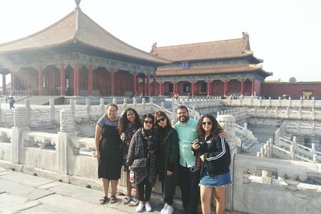 Great Wall & Forbidden City Layover Small Group Tour (8AM-4PM)