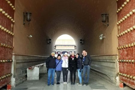 Great Wall & Forbidden City Layover Small Group Tour (9AM-5PM)