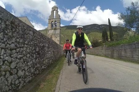 e-MTB Tour - Korakiana Village 40Km - 24Mi
