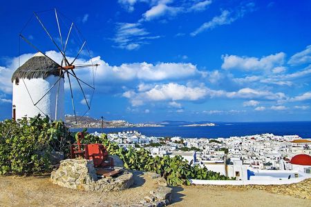 Mykonos Essential
