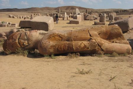 Tanis and Suez Canal Private Full Day Tour from Cairo