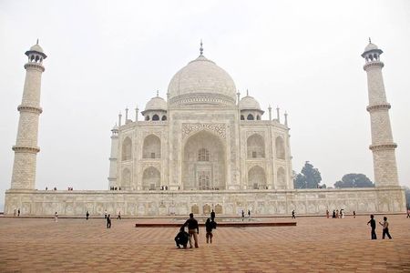 Same Day Agra Tour from Delhi by surface
