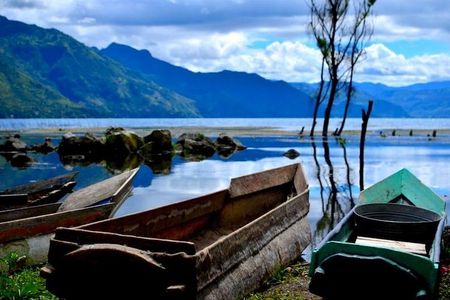 Bicycle Tour Around Lake Atitlan with Weaving Coops and Coffee Plantations