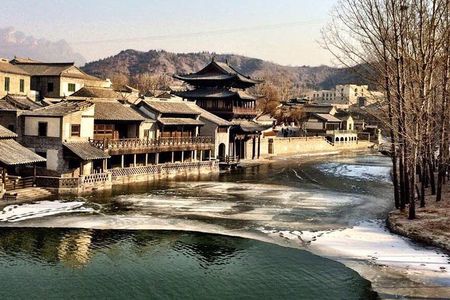 One-Day Private Gubei Water Town and Simatai Great Wall Tour of Beijing