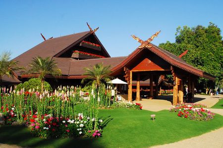 Half-Day Chiang Rai : Doi Tung Royal Projects & Ethnic Minorities