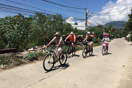 Private Half-Day Bike Tour Explore Nha Trang City Highlights