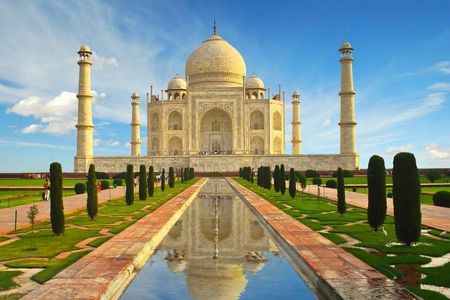 Full-Day Private Taj Mahal and Agra City Tour (All Inclusive)