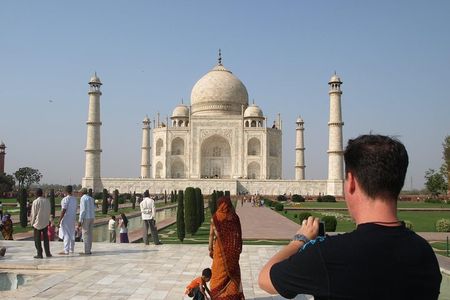 From Delhi: Taj Mahal & Agra Tour by Express Train All Inclusive