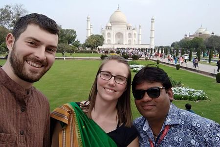 Taj Mahal and Agra Tour By India's Fastest Train