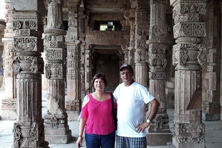 New Delhi Full Day Sight Seeing Tour with Lunch & Transportation