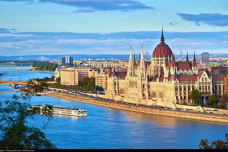 Budapest Private City Walking Tour