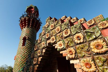 Comillas, Modernism & Gaudi with entrance tickets -small groups