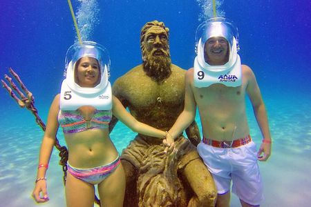 Aquanautas Helmet Diving in San Andres