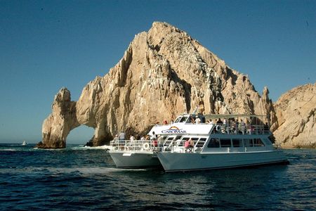 Fiesta Dinner Cruise in Cabo with Dinner