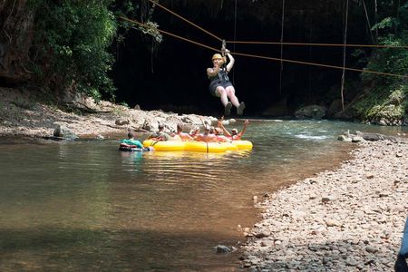 Private Tour: Cave Tubing and Zipline Adventure from Belize City