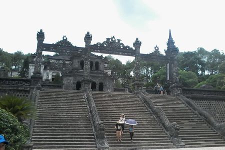 Da Nang and Hue Full-Day Tour from Da Nang