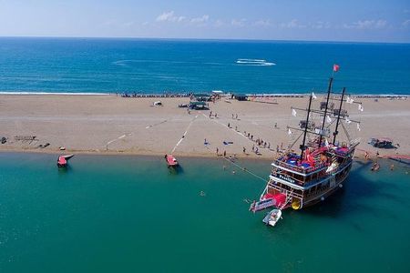 Manavgat River Boat Trip, Grand Bazaar Tour with Lunch from Side