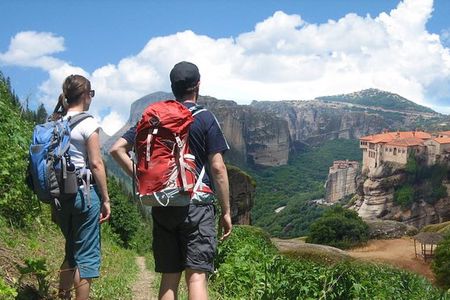 Hiking Tour to Meteora from Kalambaka - Local Agency