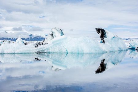 Iceland Glacier Lagoon and South Coast Private Day Tour from Reykjavik
