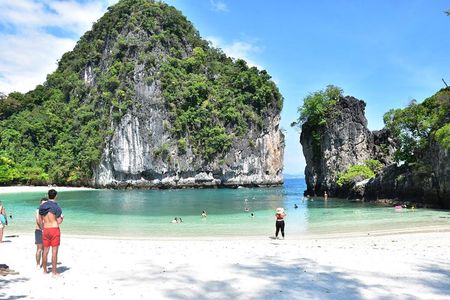 Hong Island Speed Boat Adventure from Krabi