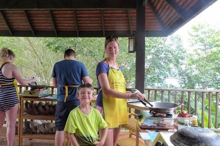 Lanta Thai Cookery School