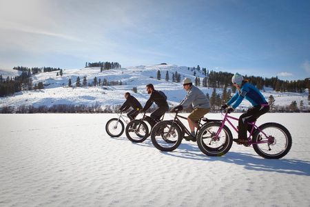 Fat eBike Ride on Mount Royal