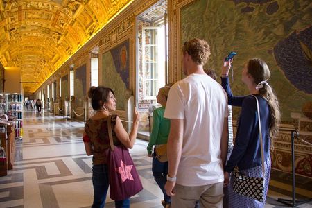Rome: Complete Early Morning Vatican Tour | Small Group