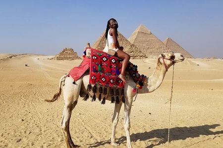 Desert Safari Around The Pyramids of Giza With Camel Riding