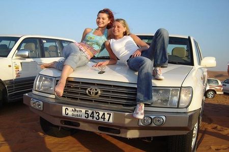 Sharing Afternoon Desert Safari from Dubai with Dinner and Camel Ride