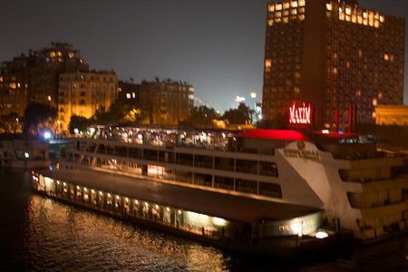  Nile Dinner Cruise With Folkloric Show in Cairo 
