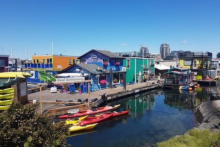 Eat Like a Canadian Food & Sightseeing Tour